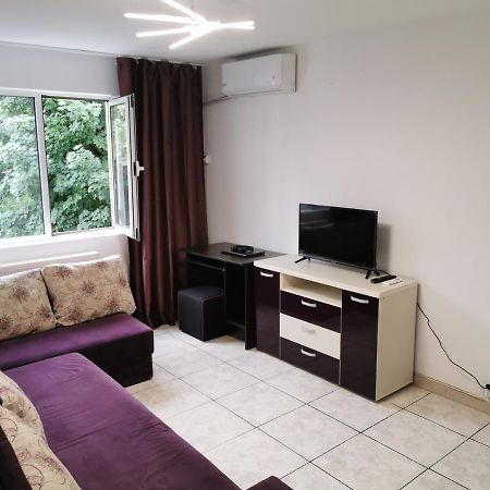 Confortable Cozy Apt Bucureşti Ngoại thất bức ảnh